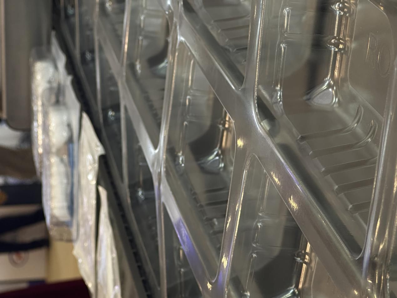 Thermoforming Flexible Machine -Vacuum Packaging  (5)